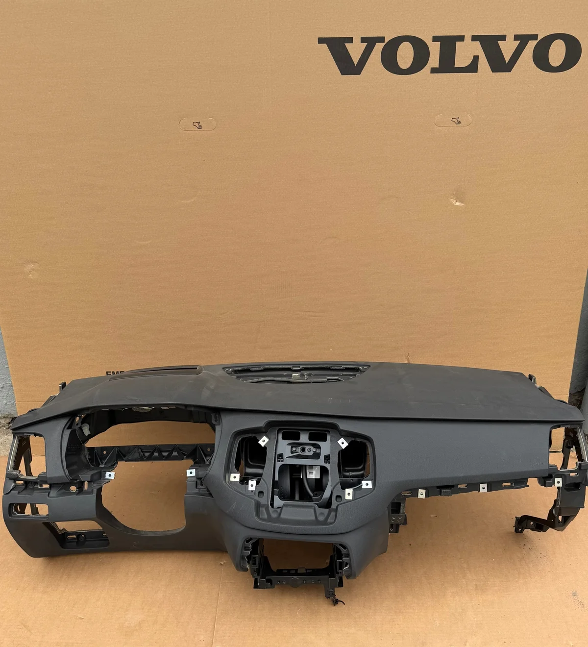Volvo XC90 II Consola Tablero 15-24