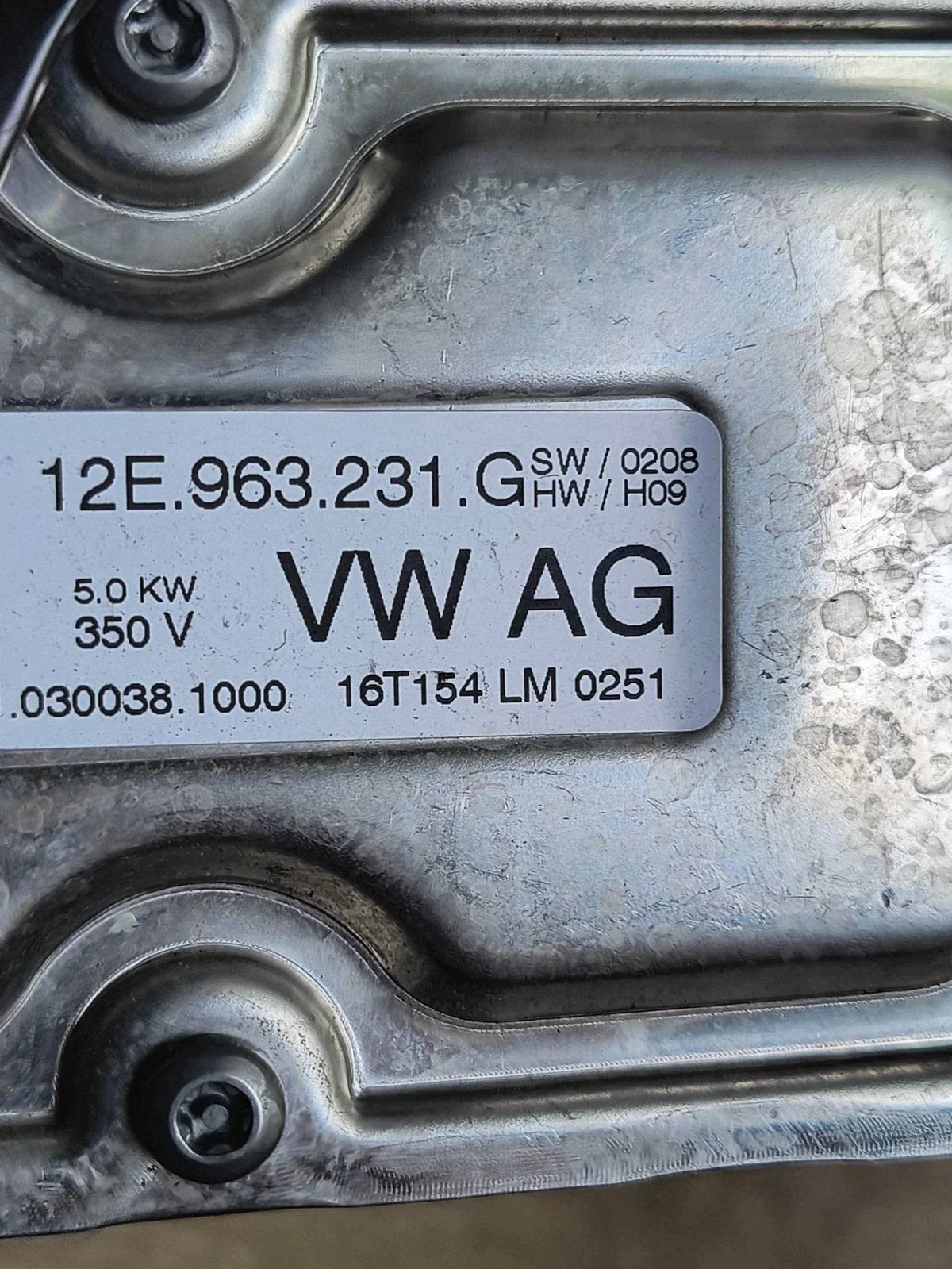 Kühlerflüssigkeitsheizer Audi Q7 4M 12E963231 image 4