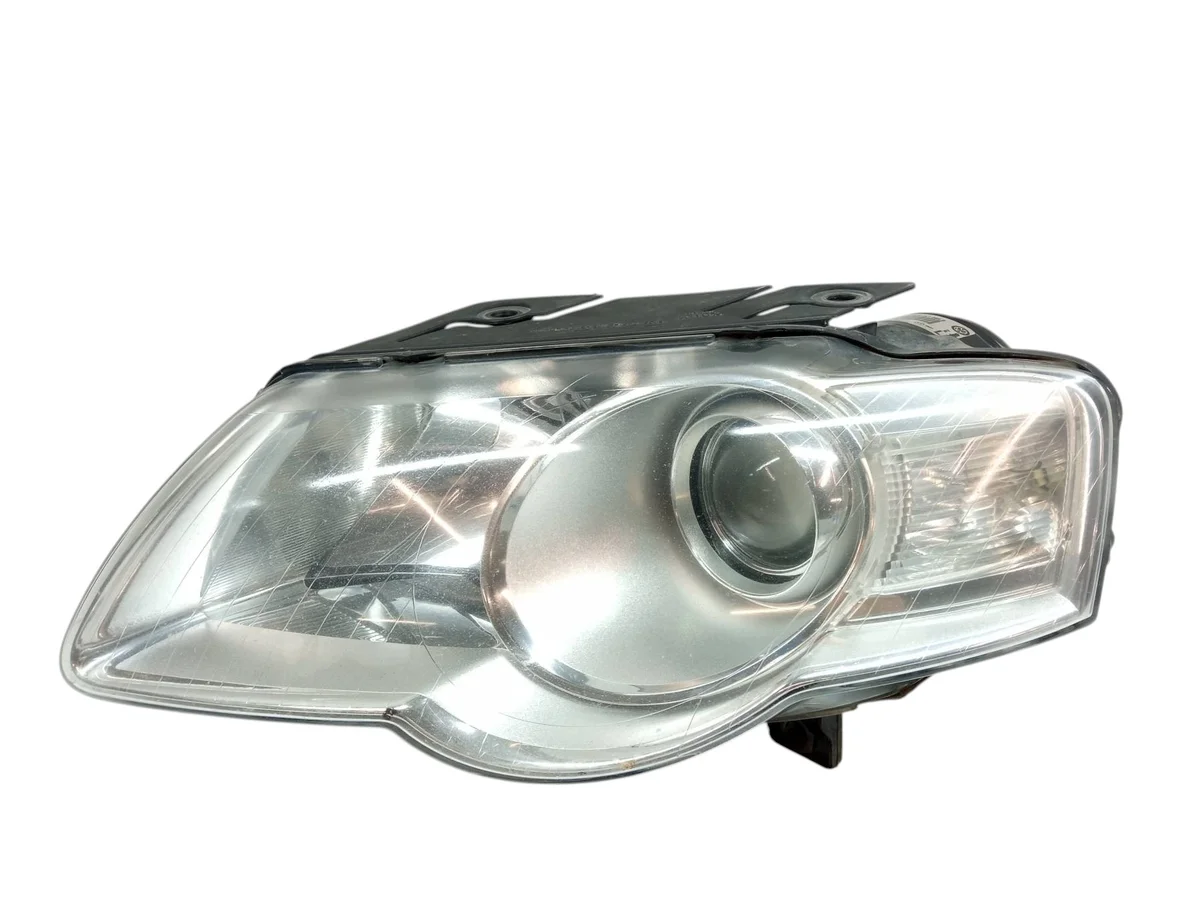 Faro Izquierdo VW Passat B6 H7 Usado