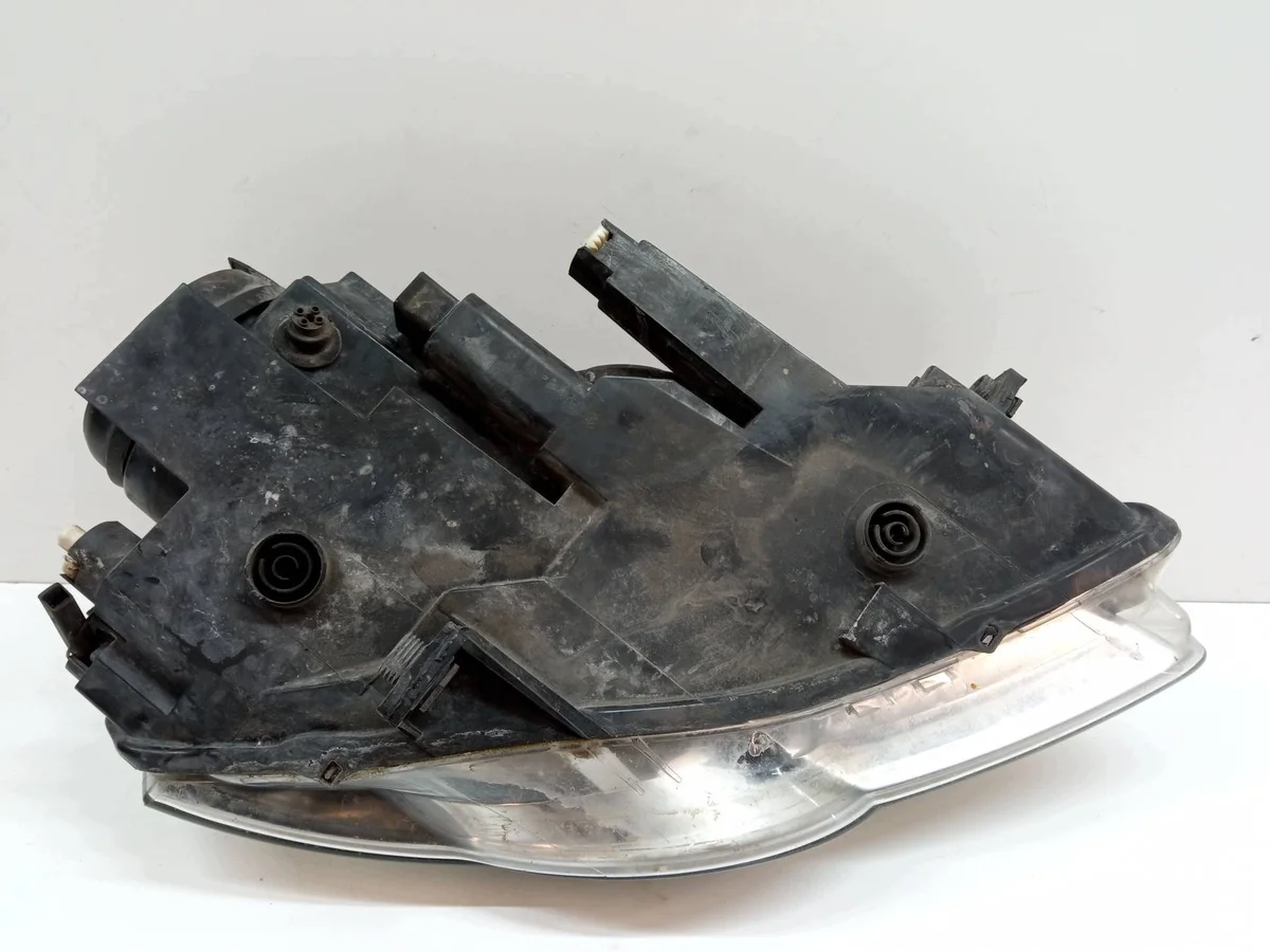 Scheinwerfer Links VW Passat B6 H7 image 6