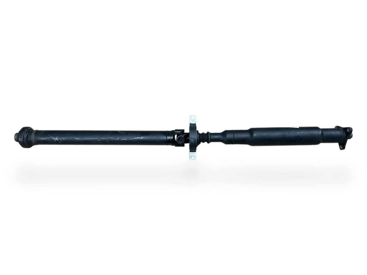 Drivaxel BMW X3 OEM 26107612791
