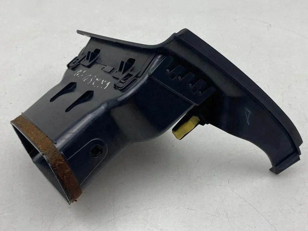 Prise d'air console Toyota Verso 556800F030 image 6