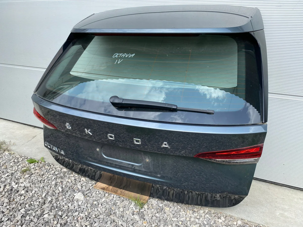Hayon Skoda Octavia IV Kombi Gris image 6