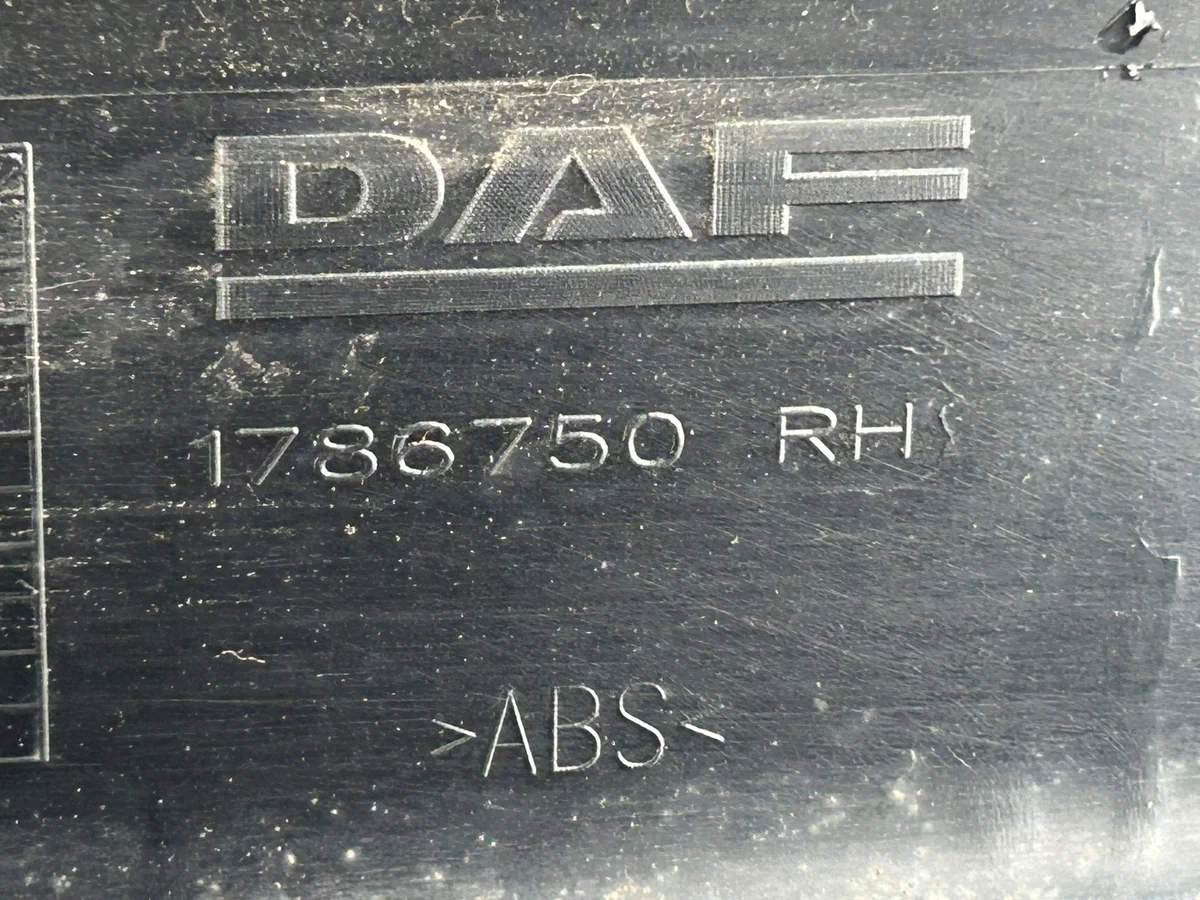 DAF 1786750 Manija Puerta Cabina Derecha Usada image 5