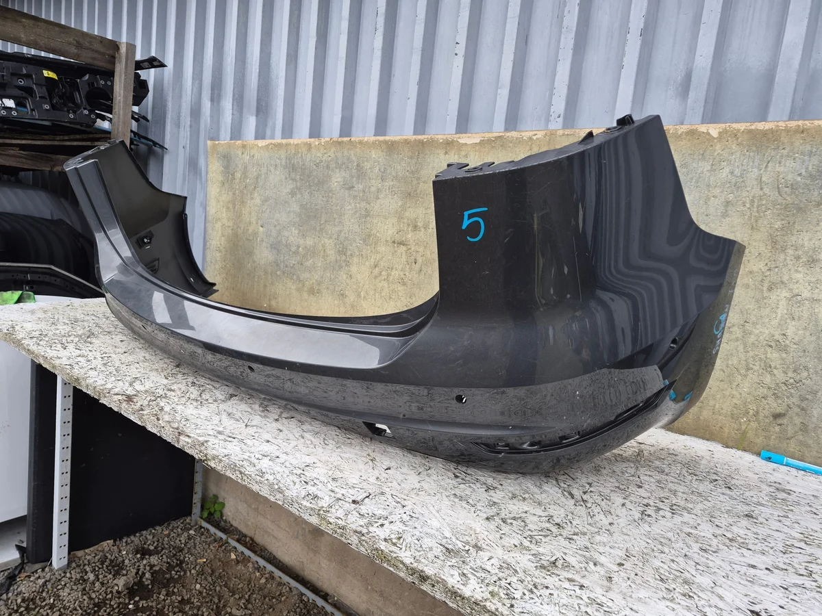 VW Sharan 7N Rear Bumper 7N0807421B Y1 image 3