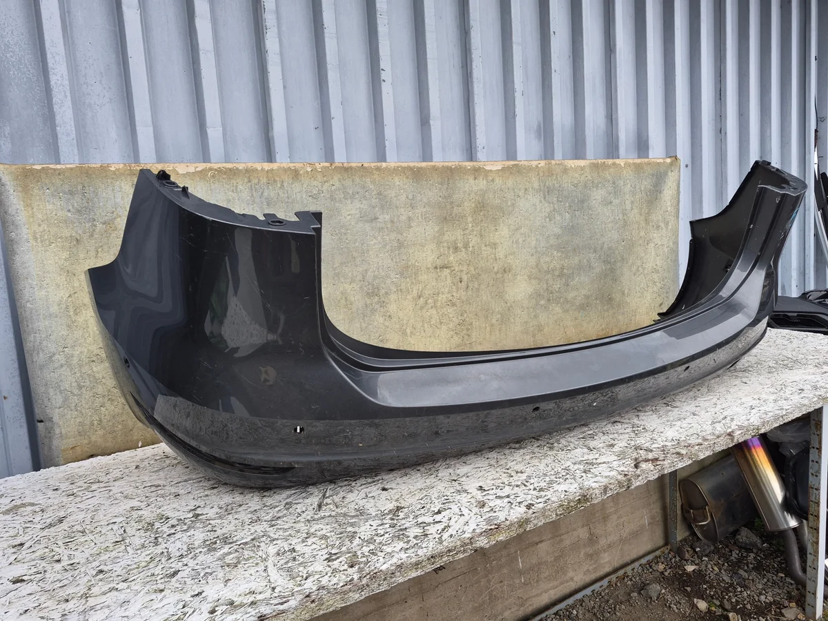 VW Sharan 7N Rear Bumper 7N0807421B Y1 image 4
