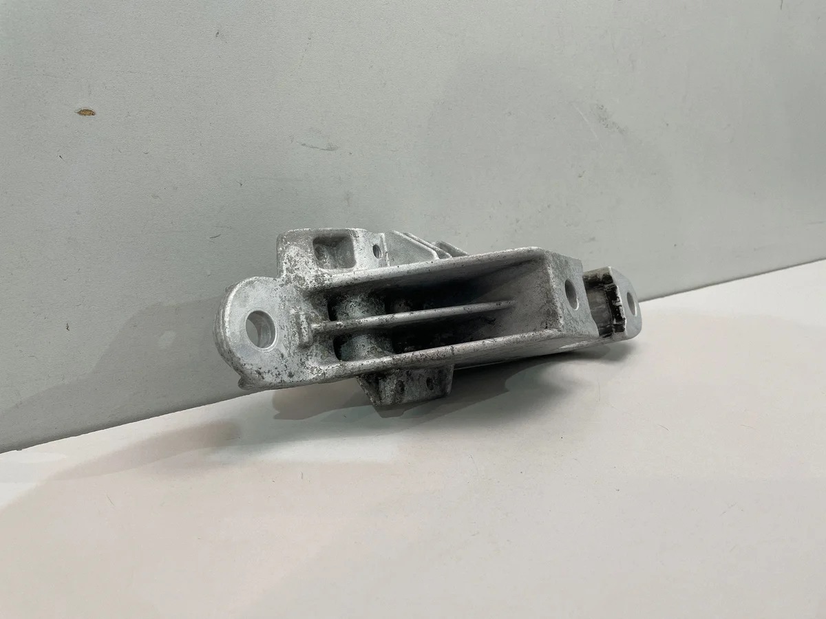 BMW 5 G30 G31 Stabilisatorsteun Voor 6884012 image 3