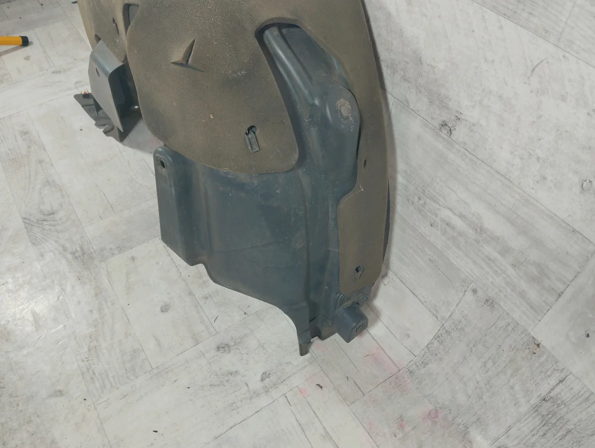 DS3 Crossback Rear Left Wheel Arch Used image 4