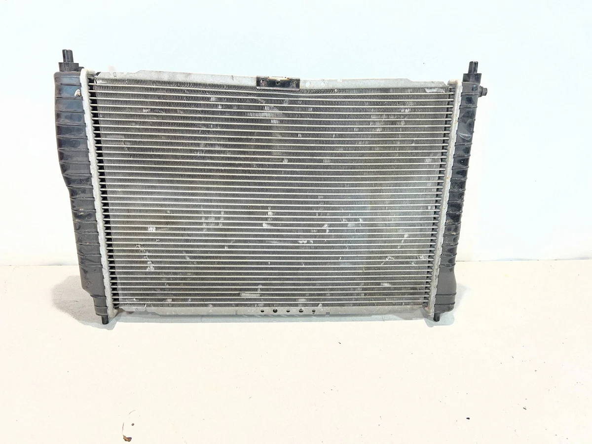 Vesijäähdytin Chevrolet Aveo 96816483