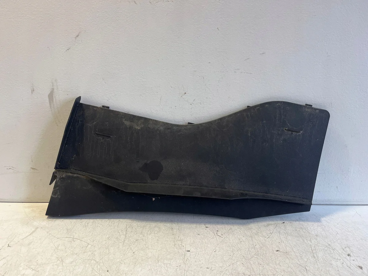 Audi E-Tron Windshield Wiper Cover Right 4KR819448