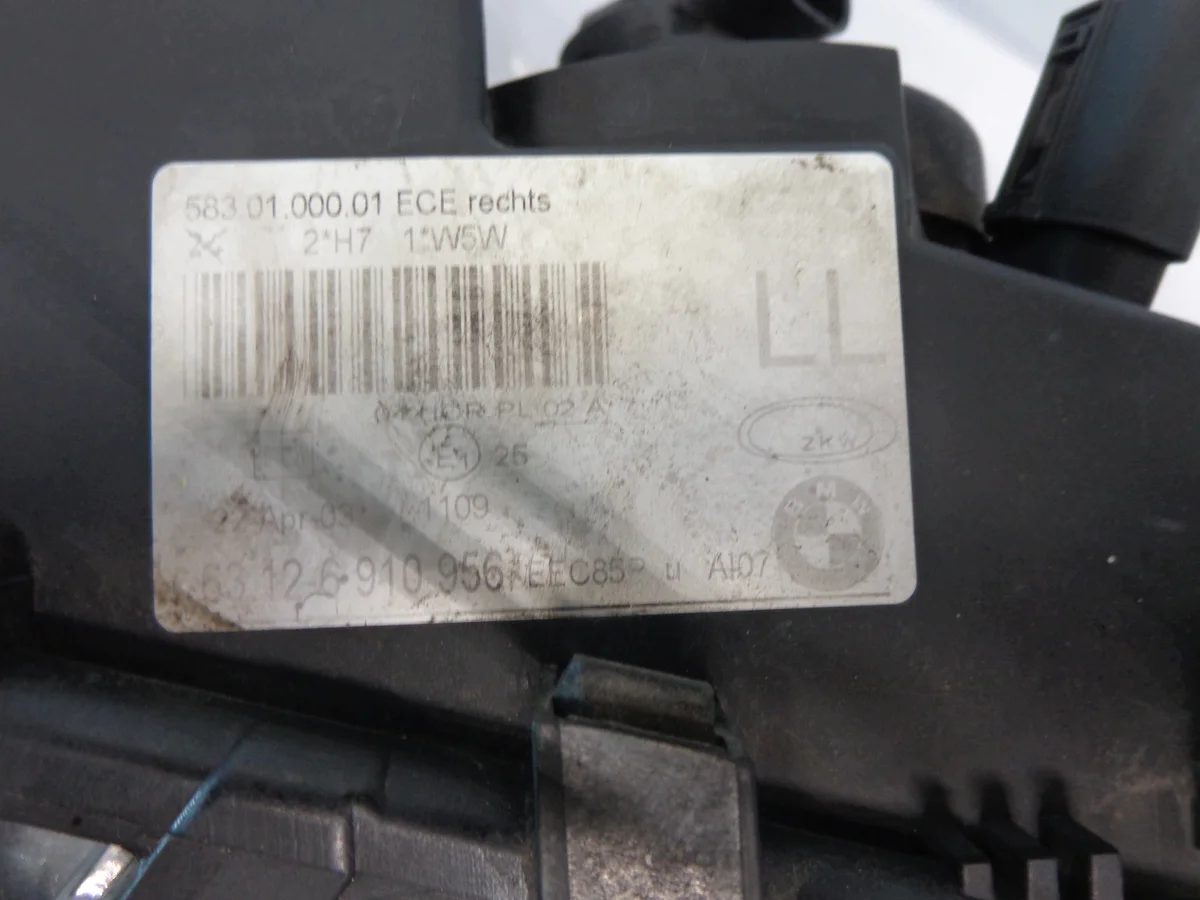 BMW E46 LCI Scheinwerfer Rechts 6910956 image 6