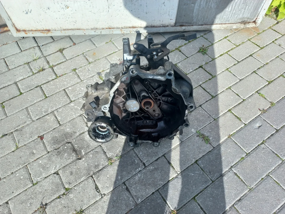 Vaihteisto EYW Seat Skoda VW Polo 1,4