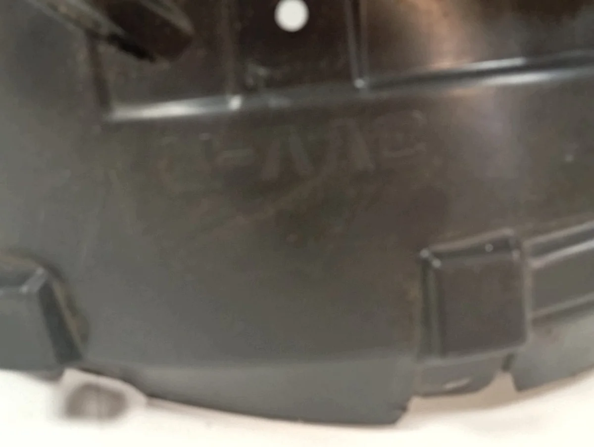 Passage de roue Nissan Note II 63842-3VV0A image 7