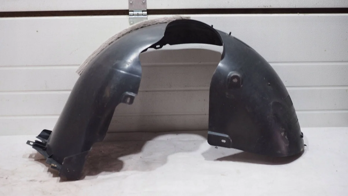 VW Golf 7 5G0805977C Radhausschale Links Vorne