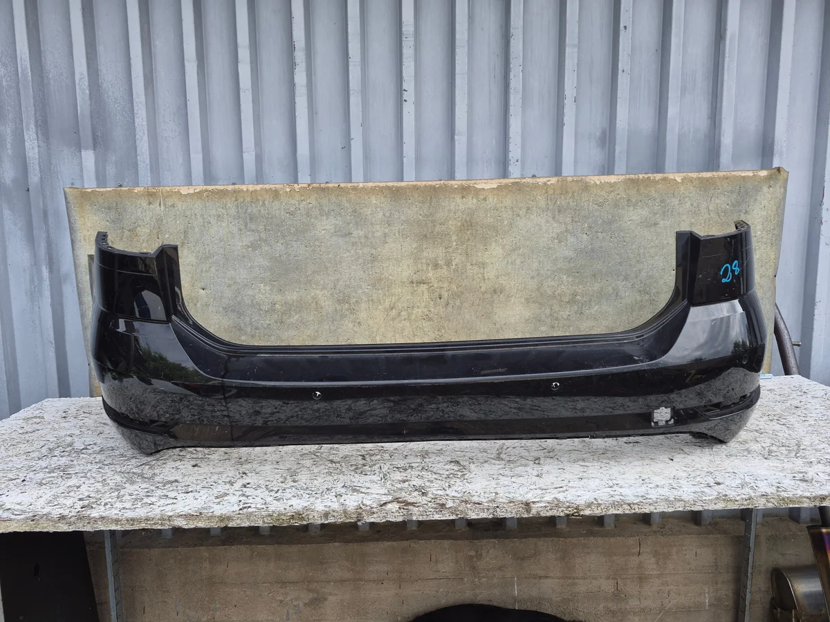 Parachoques Trasero Golf 7 Kombi 5G9807421M