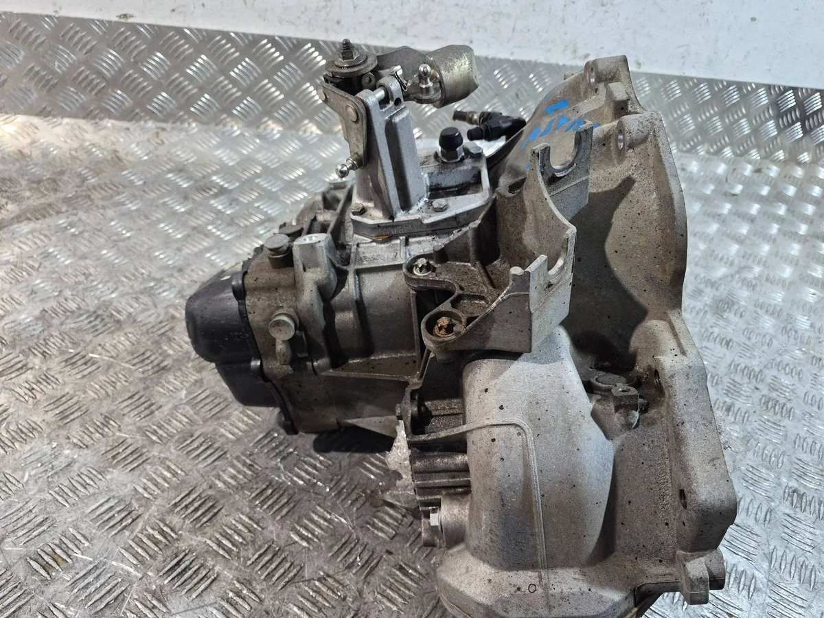 Boîte de vitesses Opel Astra J 1.6 16V 4S394 image 8