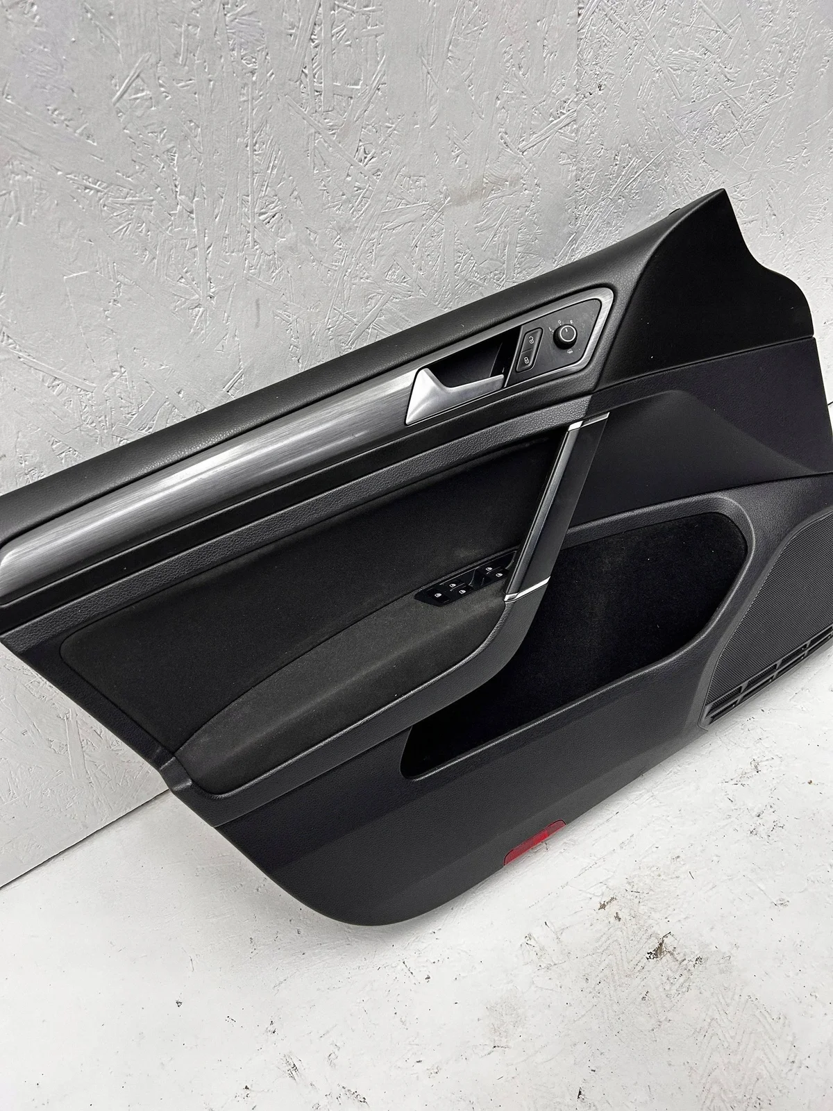 Dörrpanel VW Golf 7 VII Kombi Vänster Fram image 3