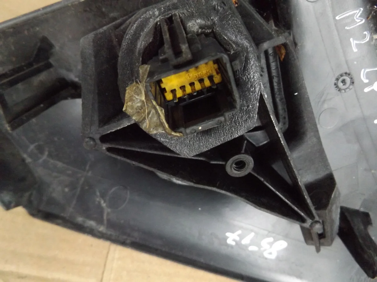 RENAULT MEGANE II peili vasen 5 pin image 6