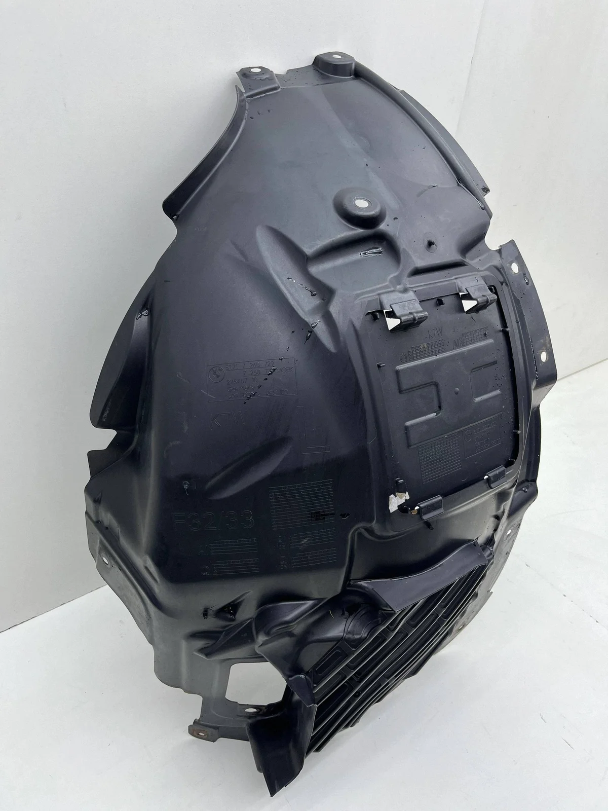 BMW 4 F32 F33 F36 Radkasten Links Vorne image 3