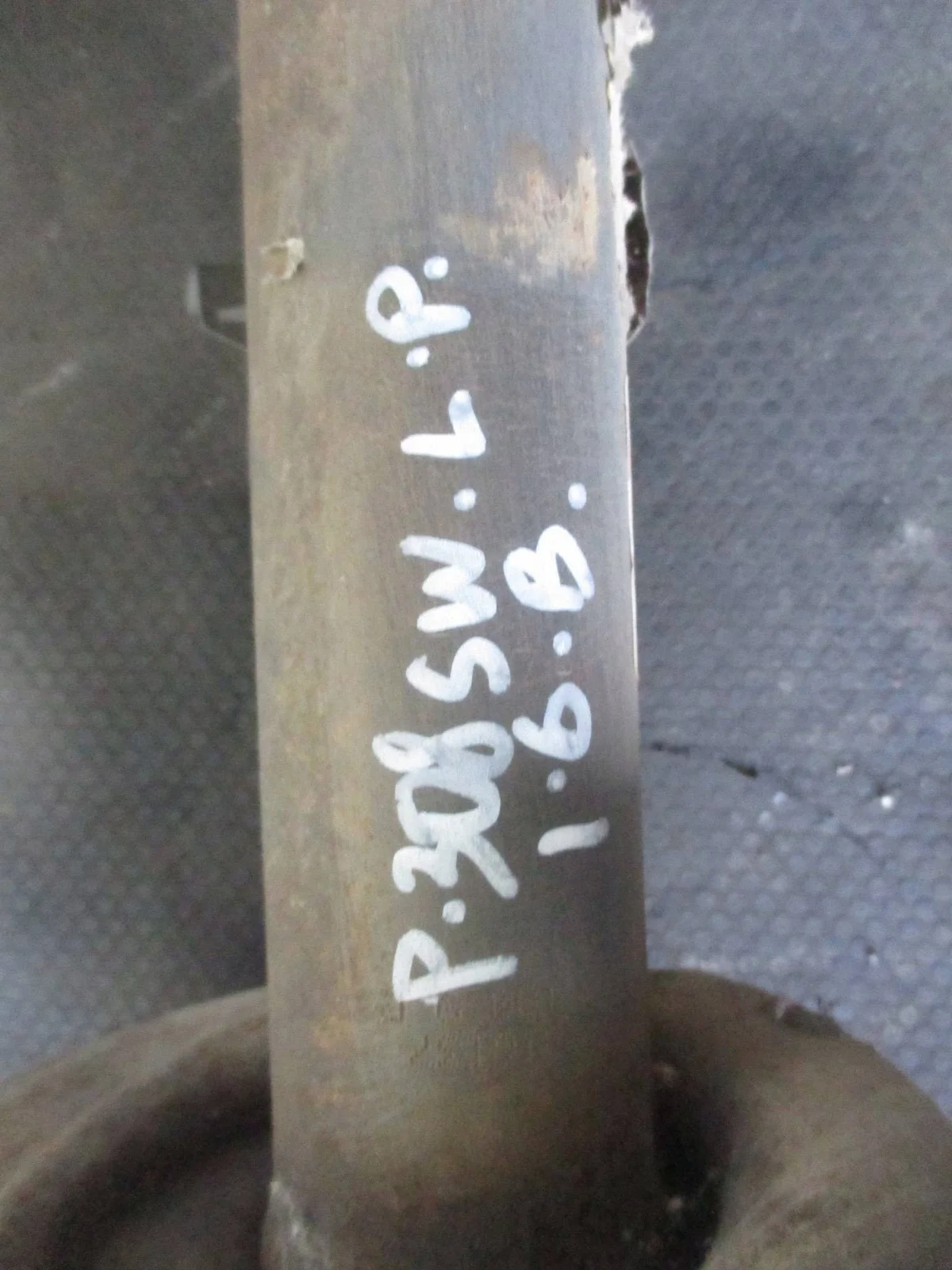 Stoßdämpfer vorne links Peugeot 308SW AIC11011 image 4