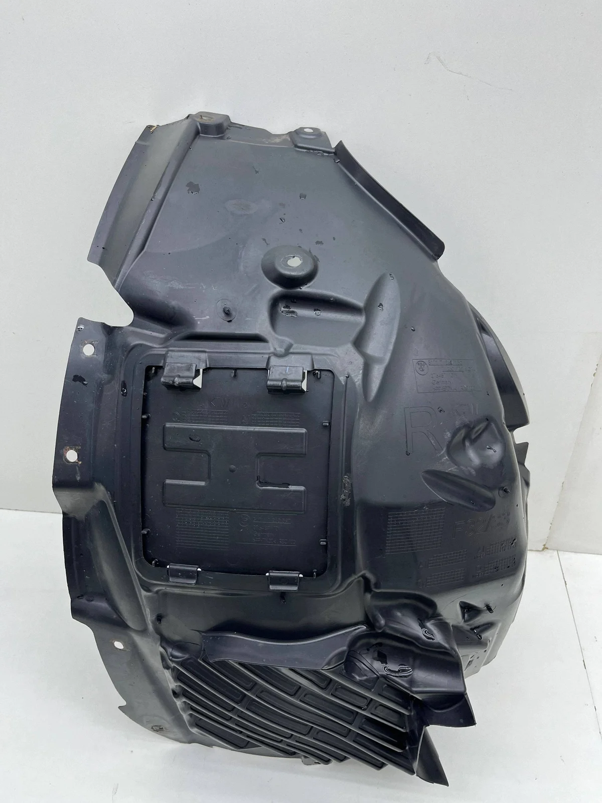 Radkasten vorne rechts BMW 4 F32 F33 F36