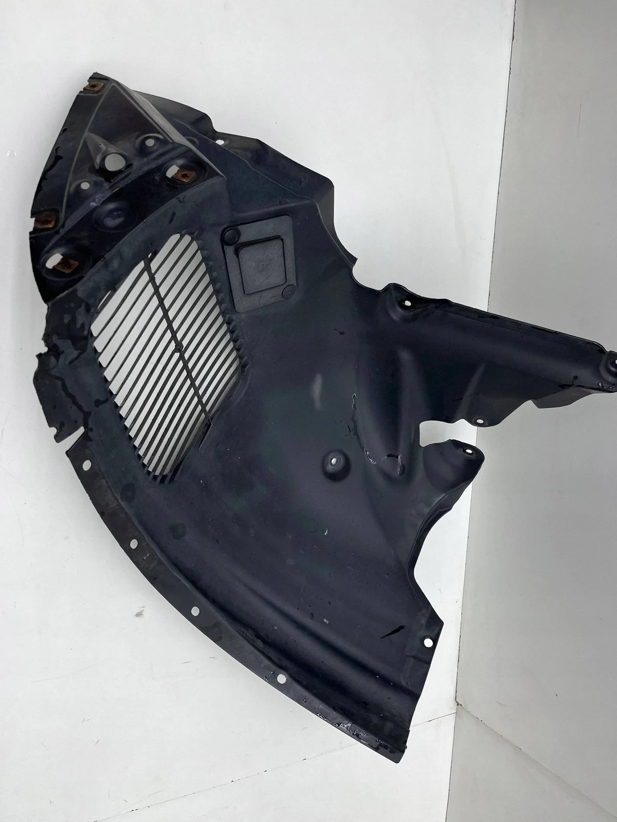 BMW X3 F25 Guarda-lamas Direito Frontal Usado image 4