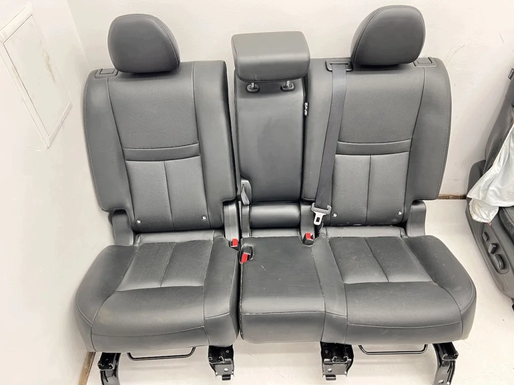 Nissan X-Trail T32 7-sits stolar, läder image 7