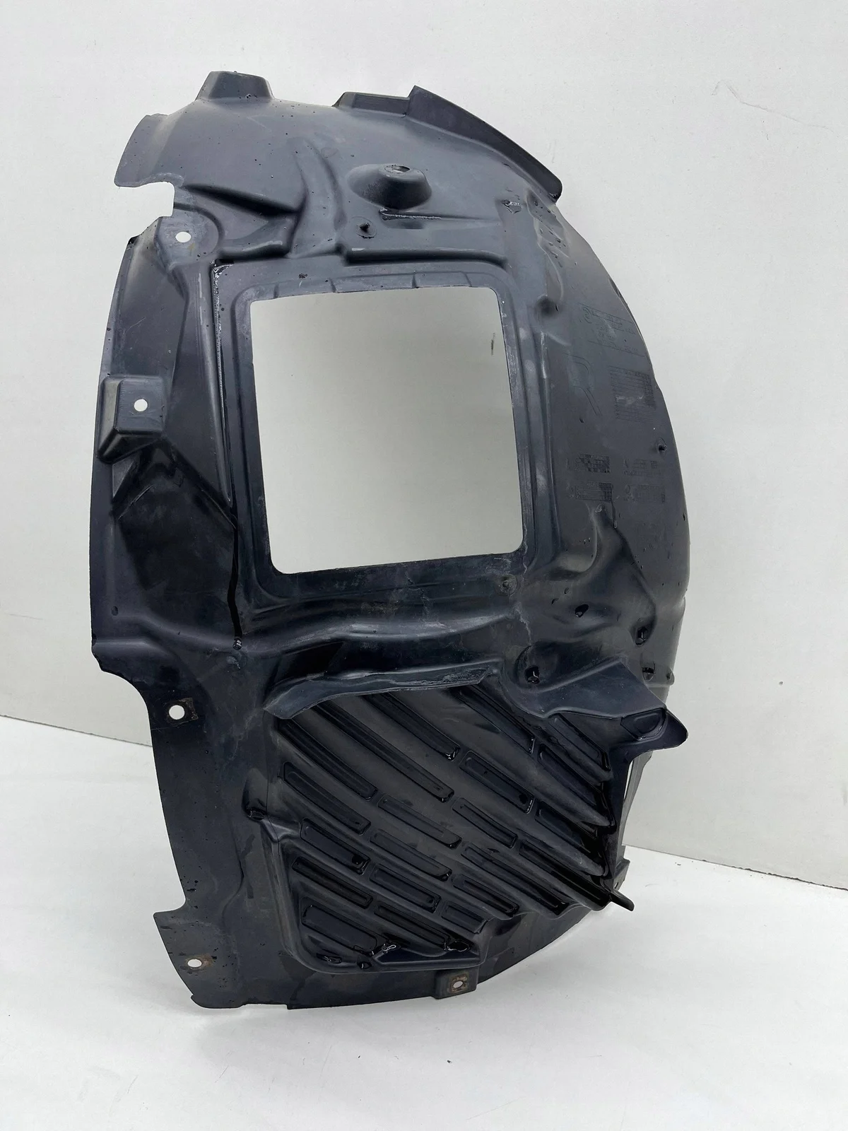 BMW 3 GT F34 etulokasuoja oikea 7288910