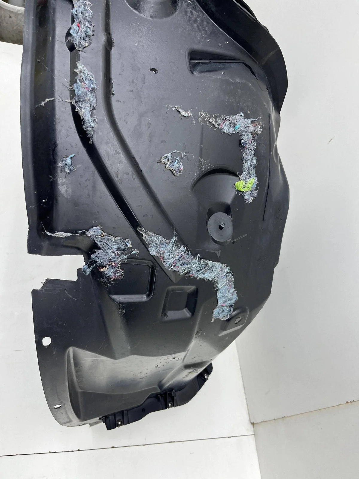 Ford Mondeo MK5 etulokasuoja oikea image 3