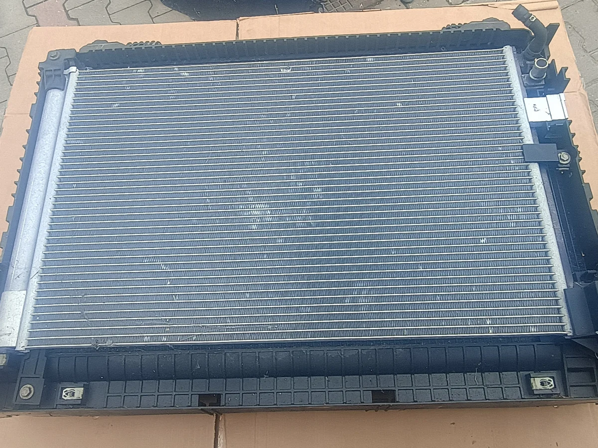 Conjunto de radiadores Jaguar XE XF 15- JAGUAR12