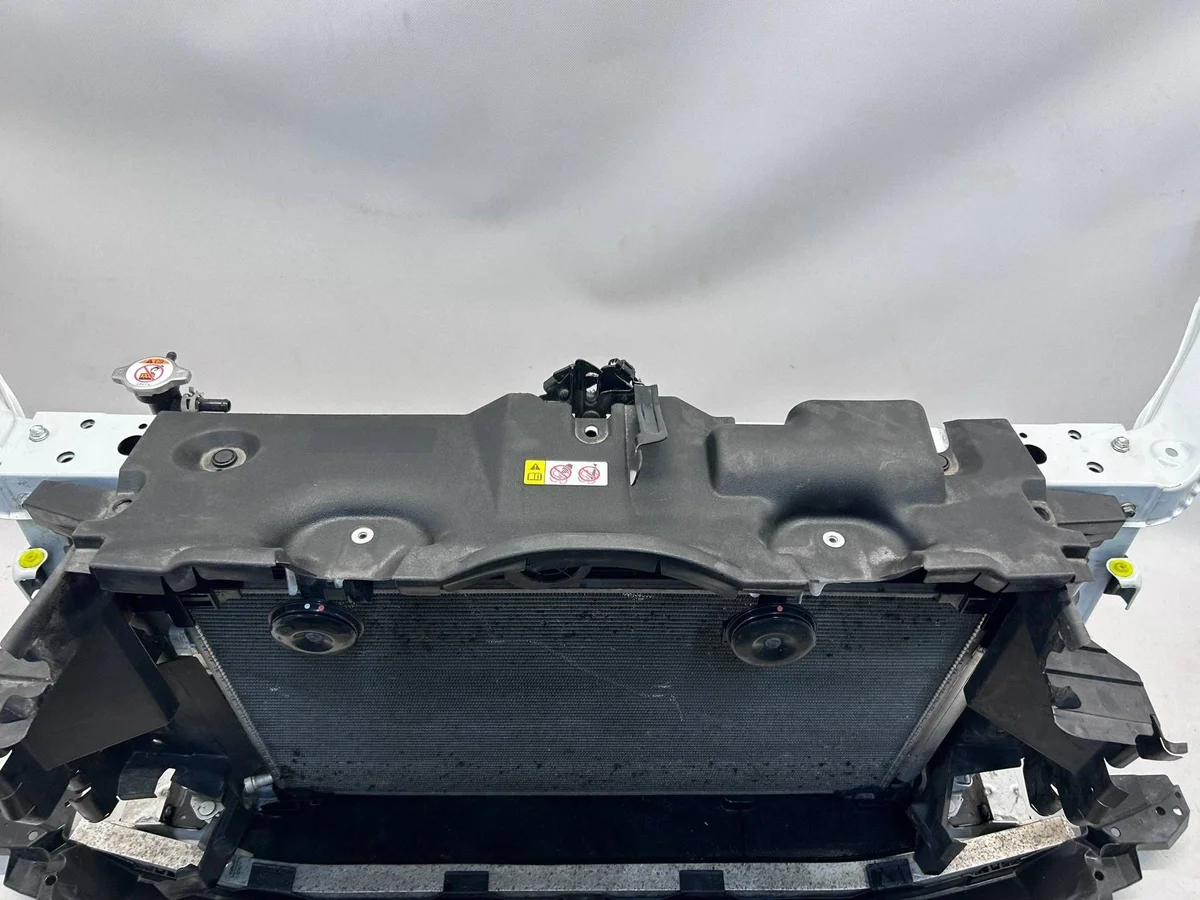 RAV4 V LIFT HYBRYDA Wzmocnienie Pas Przedni image 3