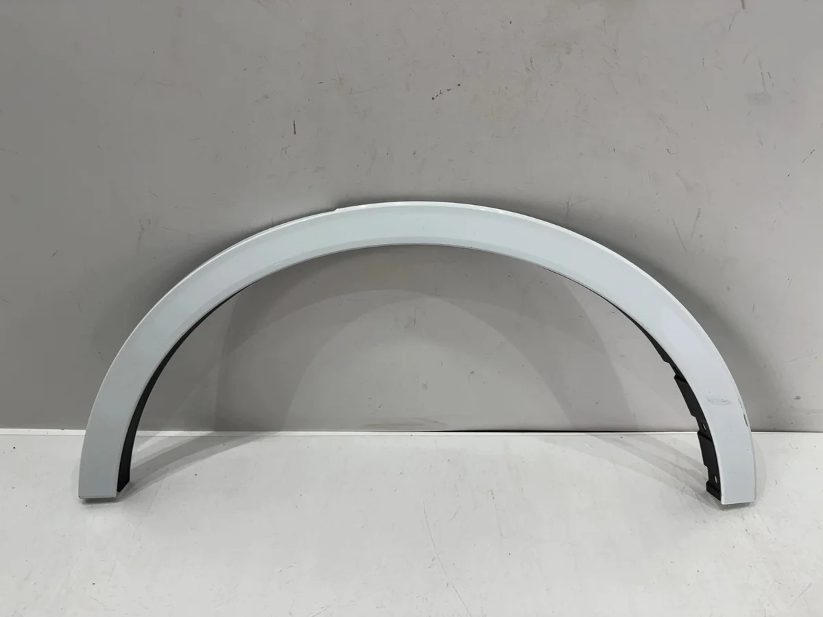 Ford Kuga Mk3 Kotflügelblende Links Hinten