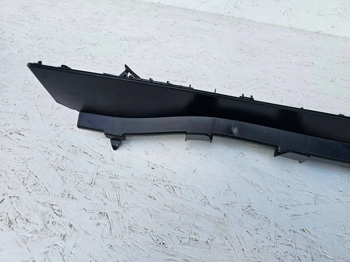 Peugeot 5008 II Fixation Rideau Droit Arrière