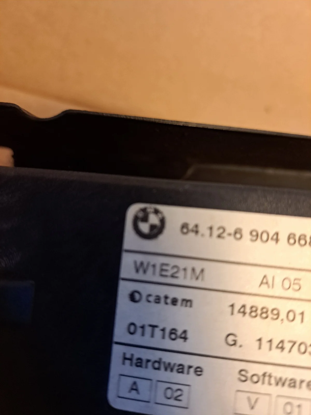 BMW E46 Waterverwarmer W1E21M image 4
