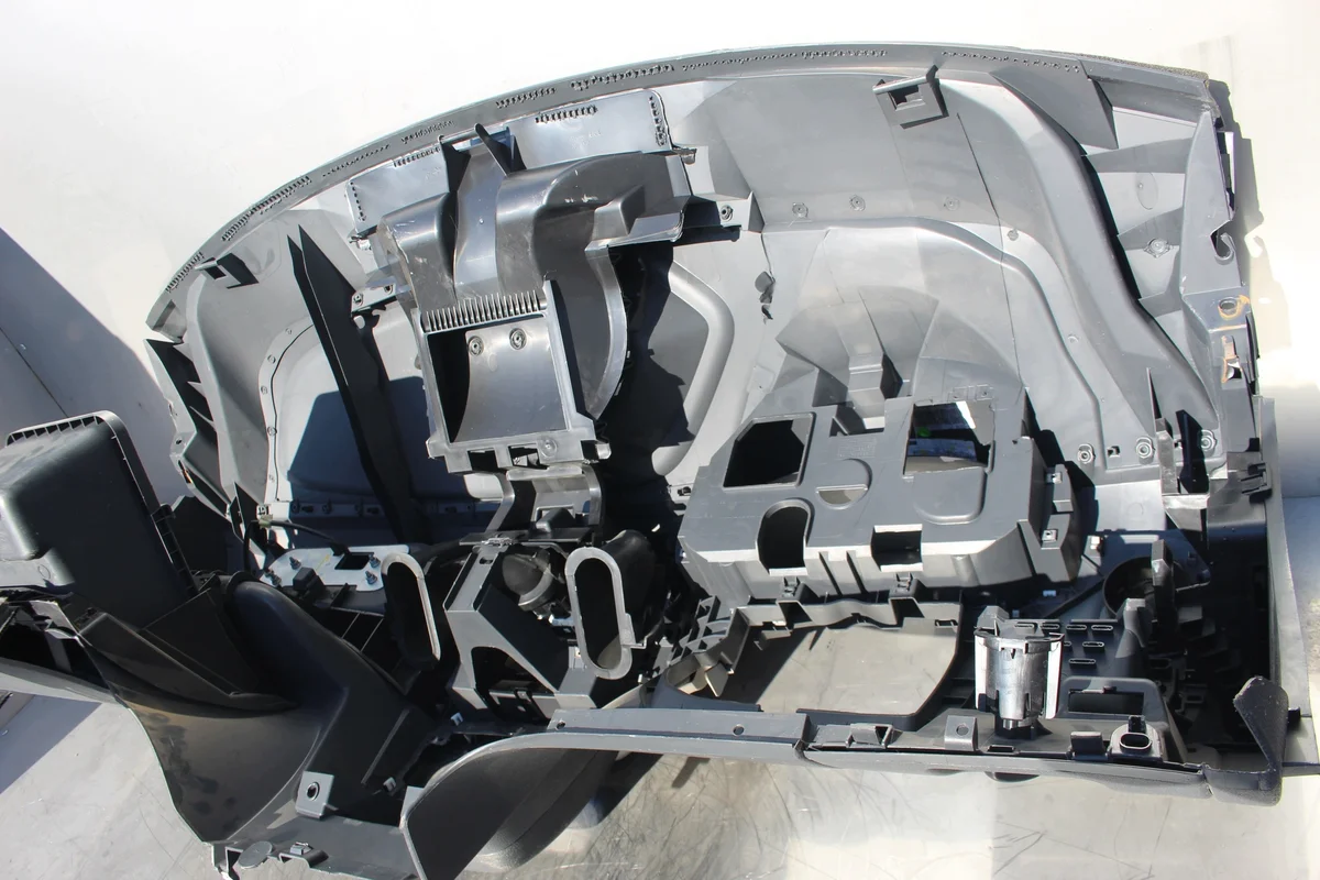 Dacia Lodgy Armaturenbrett Konsole gebraucht image 4