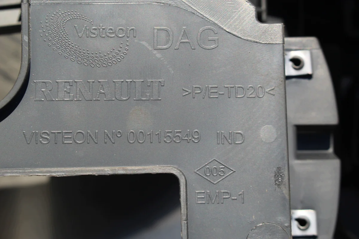 Dacia Lodgy Armaturenbrett Konsole gebraucht image 5