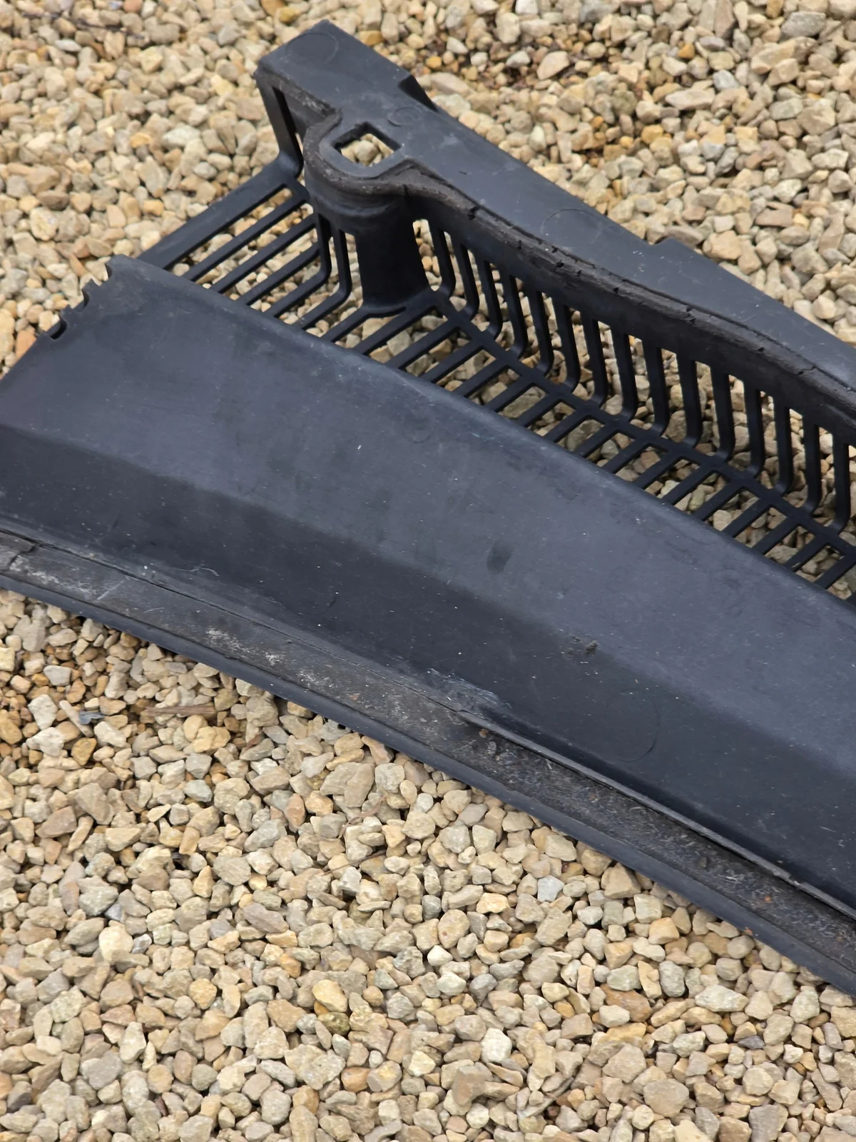 Podszybie Ford Fiesta Mk6 Usado OEM 766263738 image 8