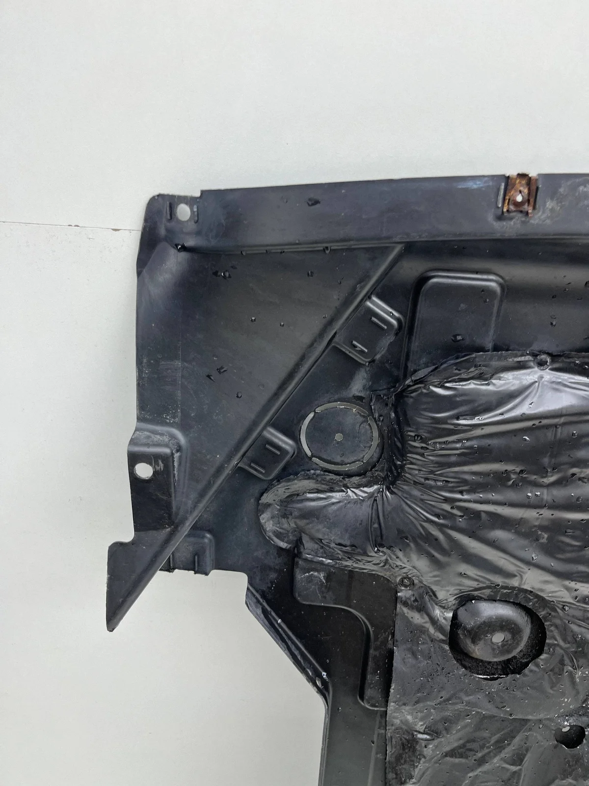 BMW X3 F25 Engine Splash Shield 7378820 image 6