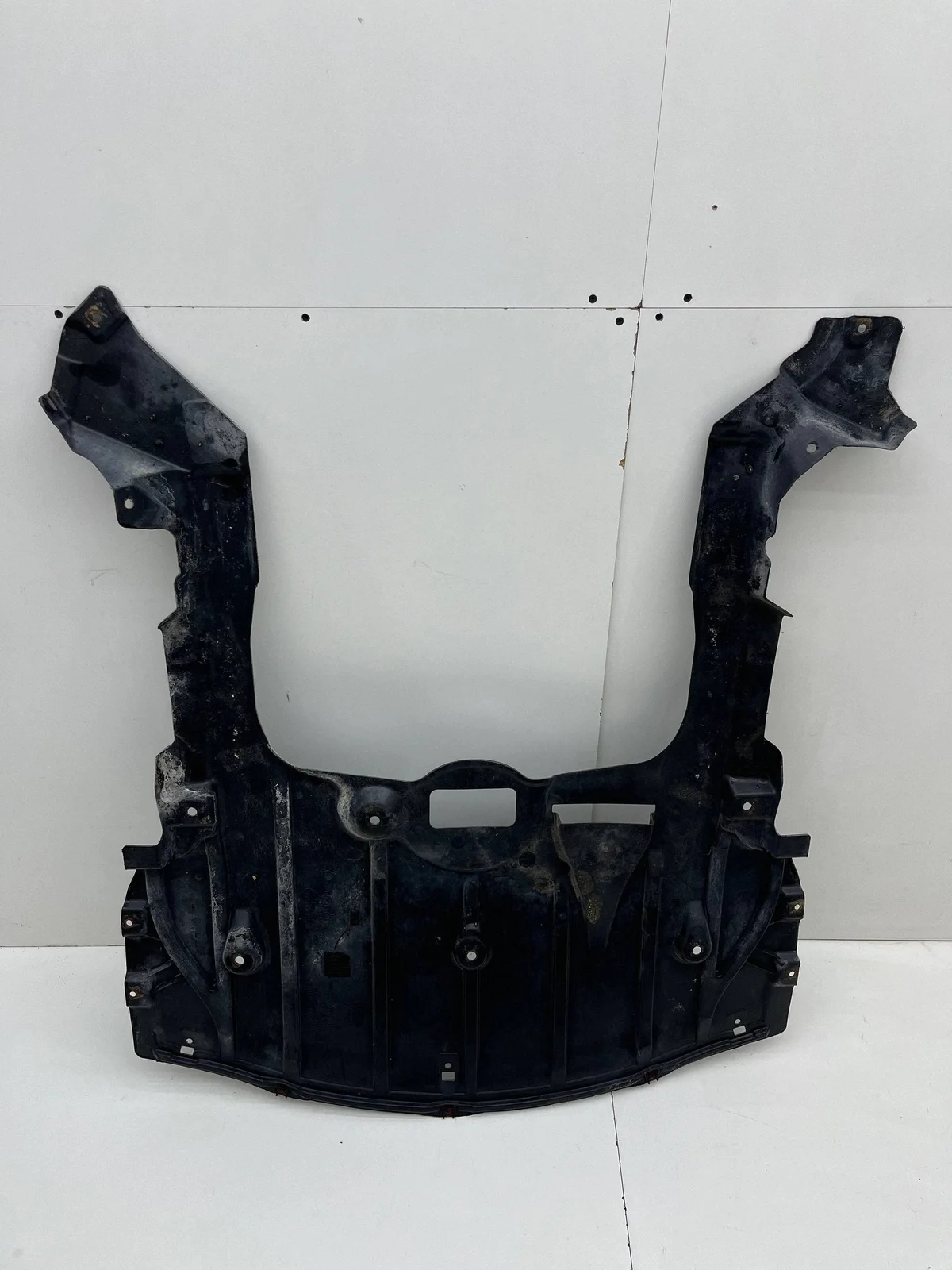 Protetor Motor BMW 3 E90 E91 X-DRIVE Usado image 4