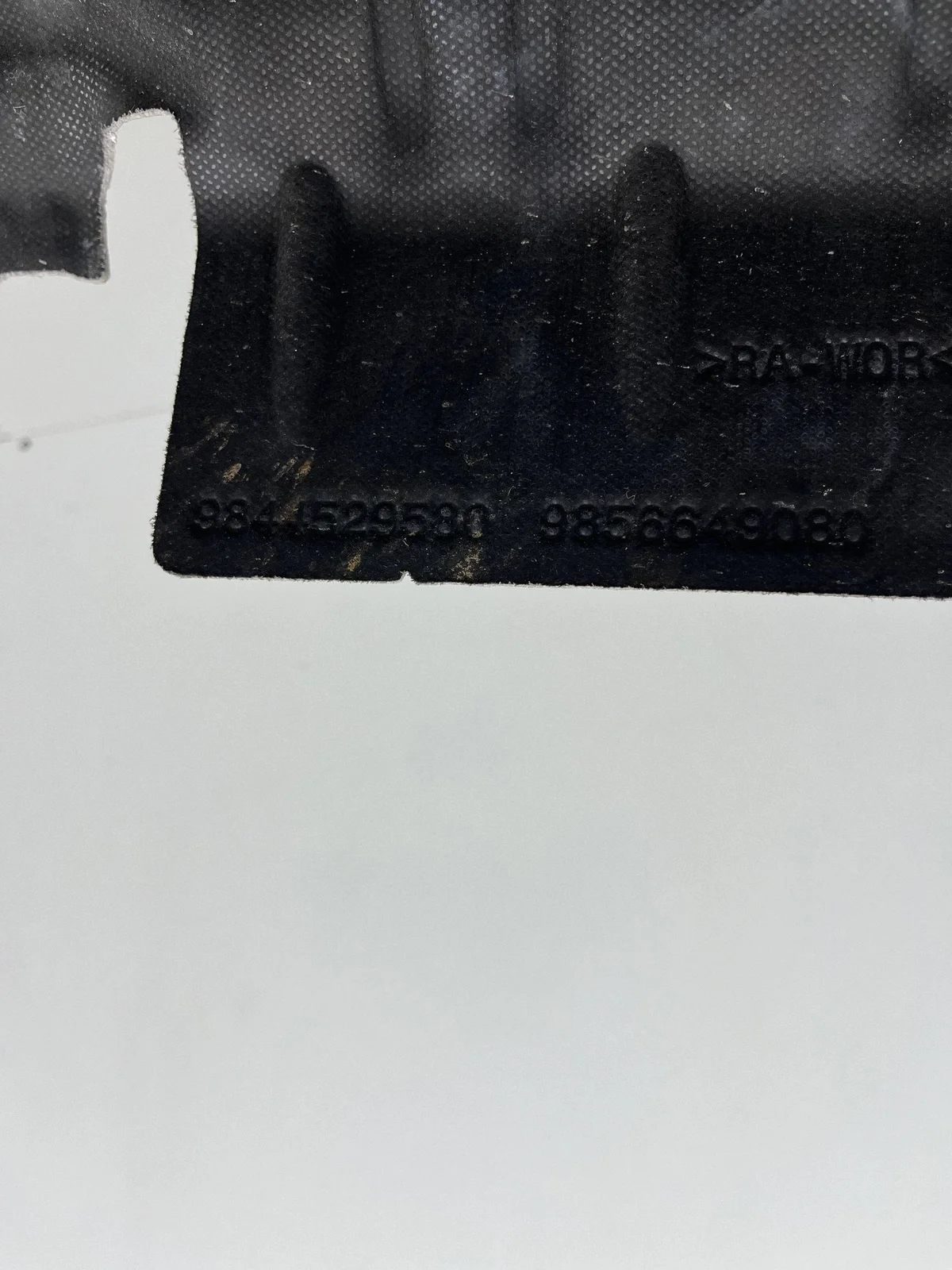 Opel Astra L VI Unterfahrschutz Motor 9844529580 image 3