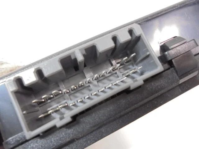 Nissan Micra K11 Module Controller 285969F900 image 3