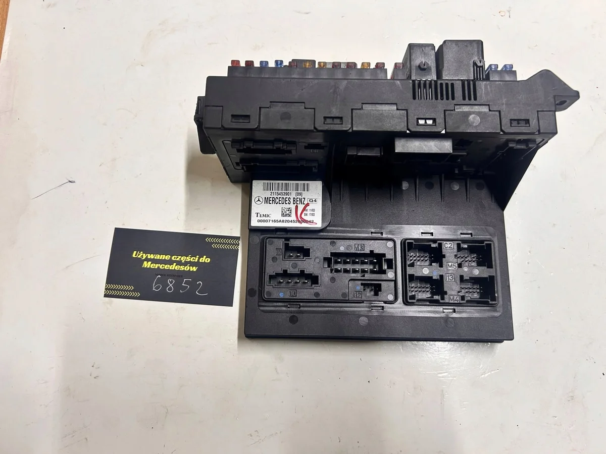 Mercedes W211 Module 2115453901 Used