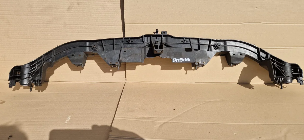 Porsche Cayenne 7P5 Verstärkung vorne 7P5805931A image 5