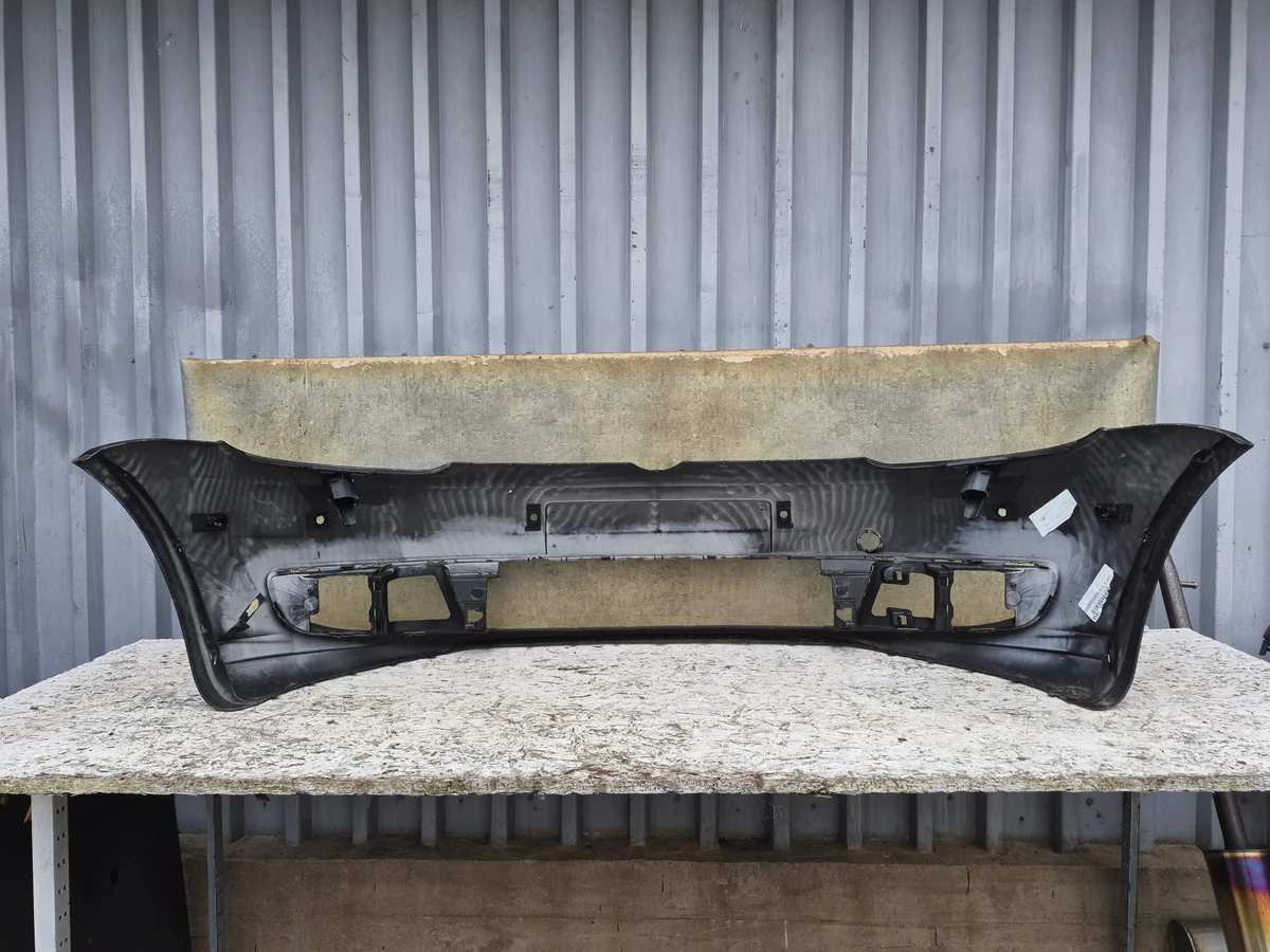 Parachoques Delantero VW Touran 2010-2015 image 5
