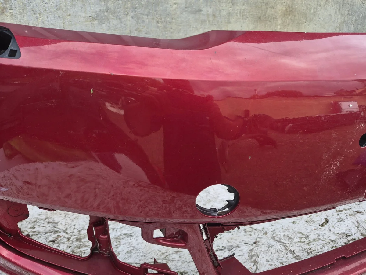 VW Touran 2010-2015 Framstöt image 4