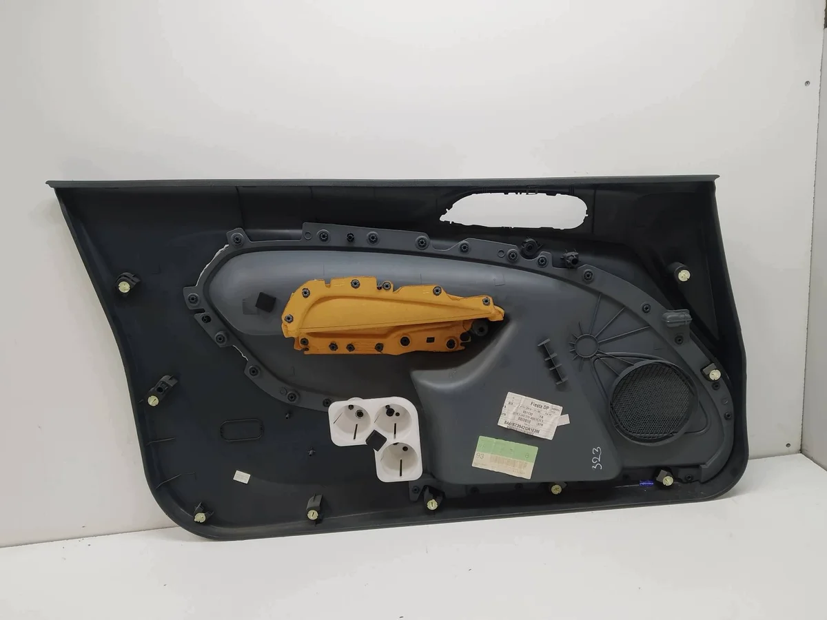 Tapicería Panel Puerta Ford Fiesta Mk7 2008-2016 image 4