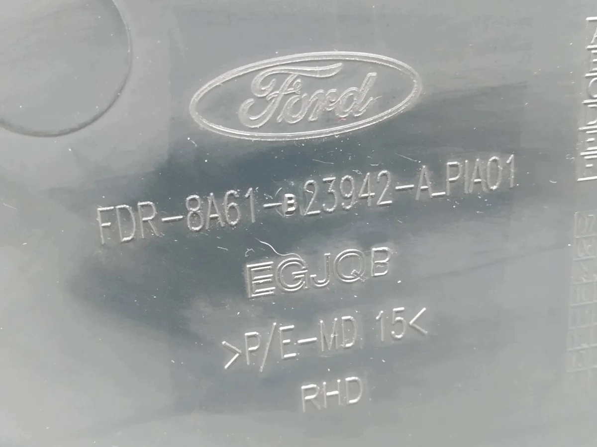 Tapicería Panel Puerta Ford Fiesta Mk7 2008-2016 image 7