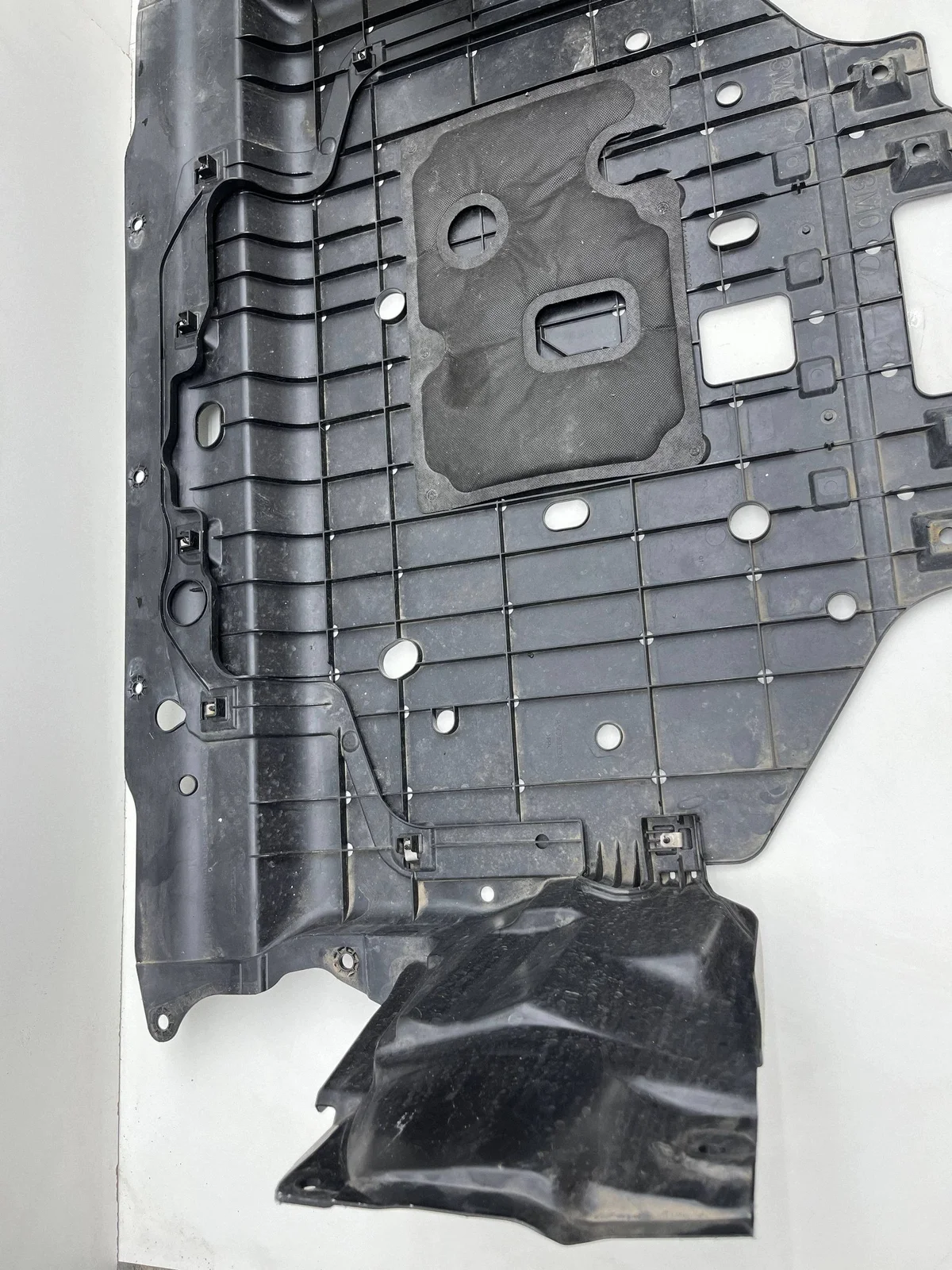 Honda HR-V III Proteção Motor Usada OEM image 5