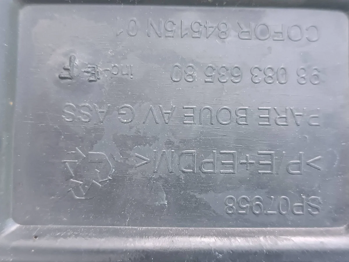 Peugeot Jumpy vänster framskärm 9808363580 image 8