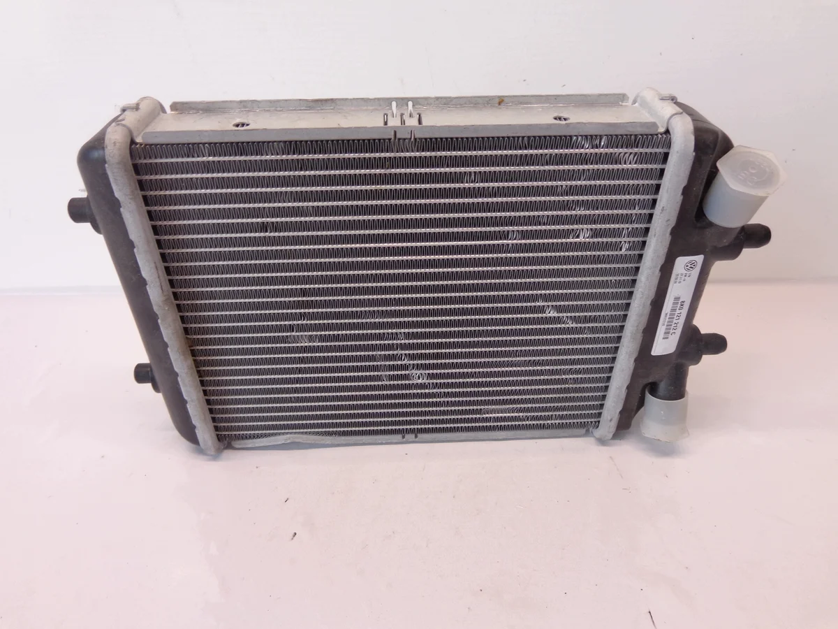 Audi A4 RS4 Radiador Adicional Agua 8K0121212C